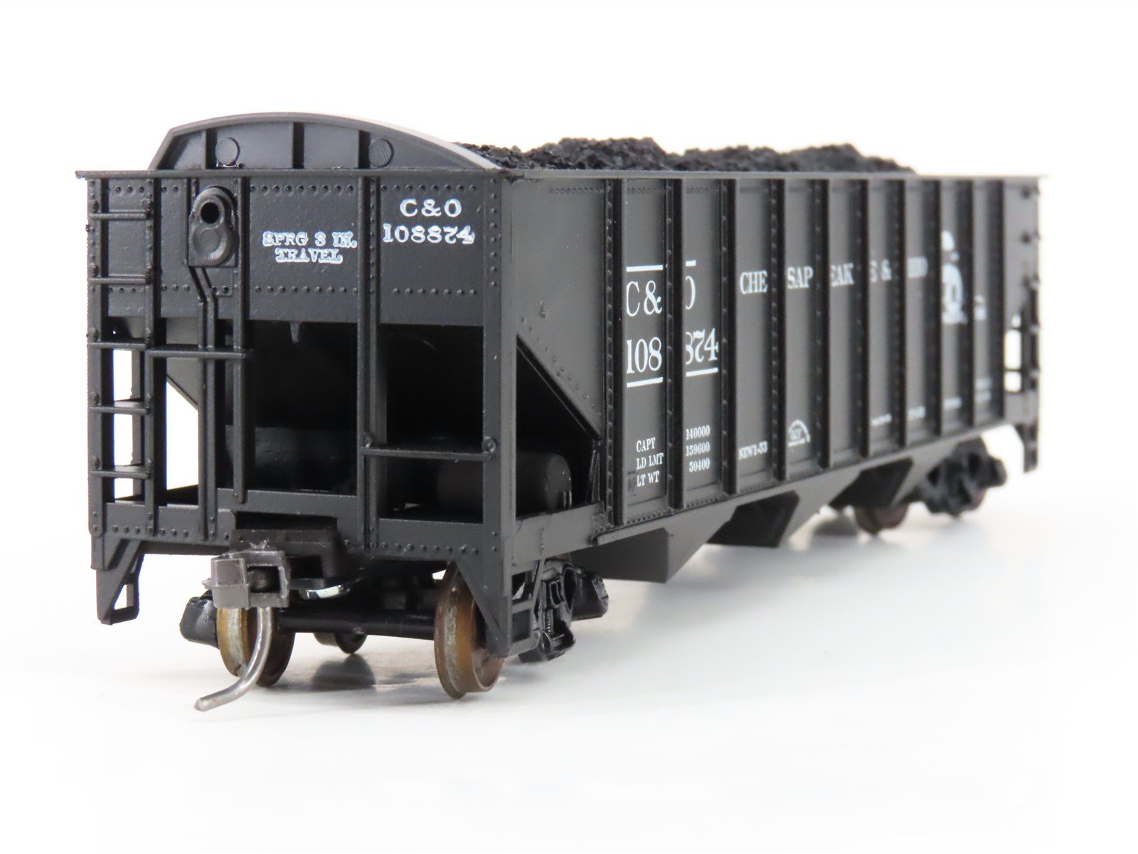 LOT of 2 HO Scale Roundhouse 1499 C&O Progress 3-Bay Hopper w/ Load - Upgraded