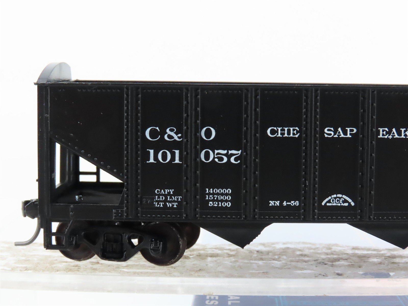 HO Scale Roundhouse 1499 C&O Progress 3-Bay Open Hopper #101057 - Upgraded