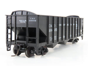 LOT of 2 HO Scale Roundhouse 1499 C&O 