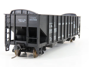 LOT of 2 HO Scale Roundhouse 1499 C&O 