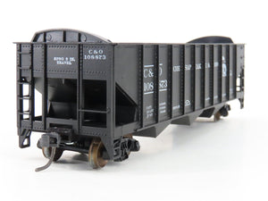 LOT of 2 HO Scale Roundhouse 1499 C&O 