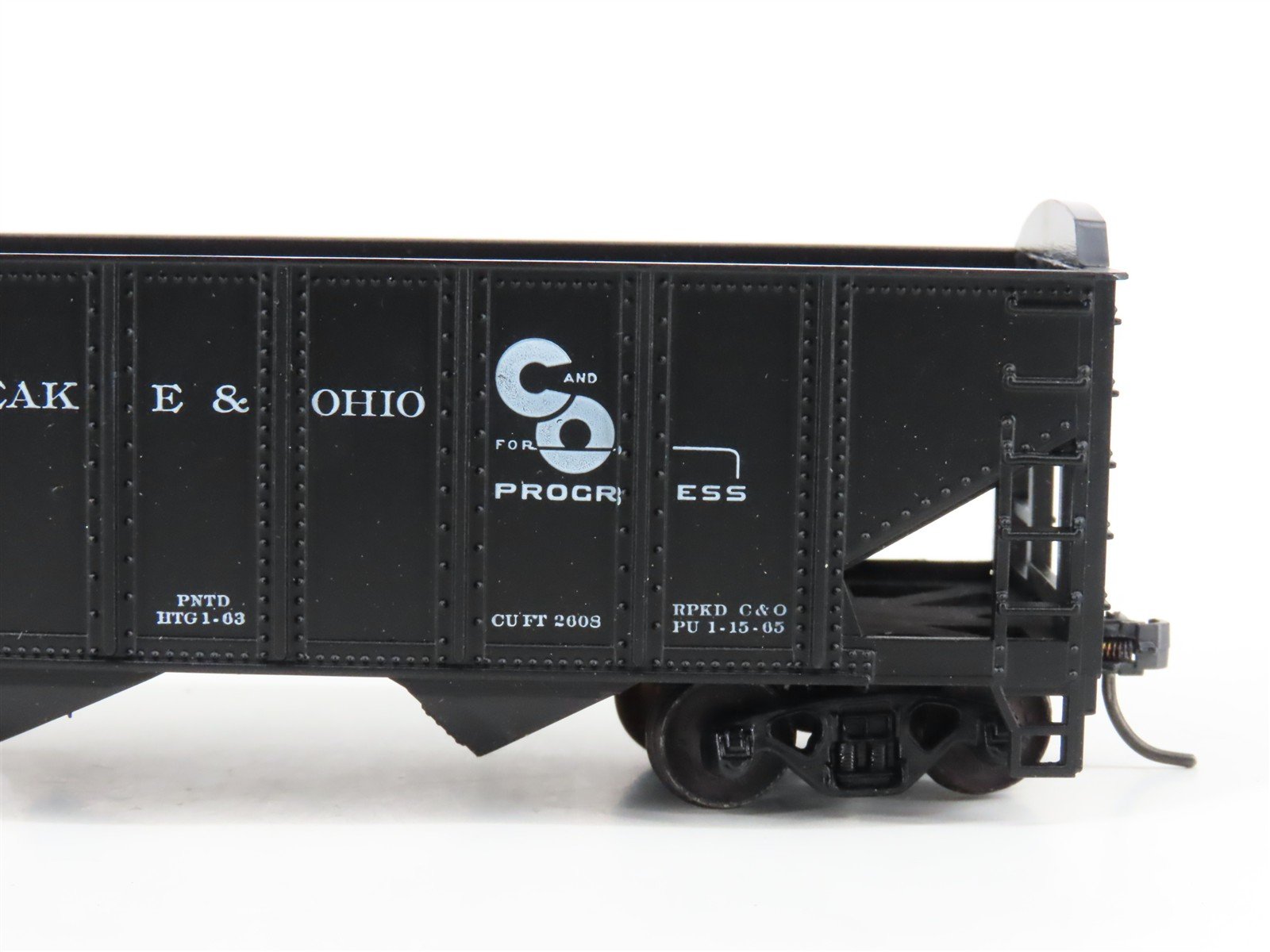 LOT of 2 HO Scale Roundhouse 1499 C&O 