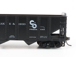 LOT of 2 HO Scale Roundhouse 1499 C&O 