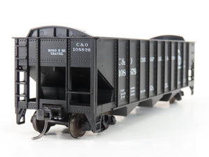 LOT of 2 HO Scale Roundhouse 1499 C&O 