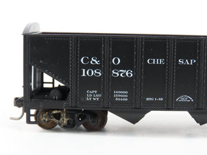 LOT of 2 HO Scale Roundhouse 1499 C&O 