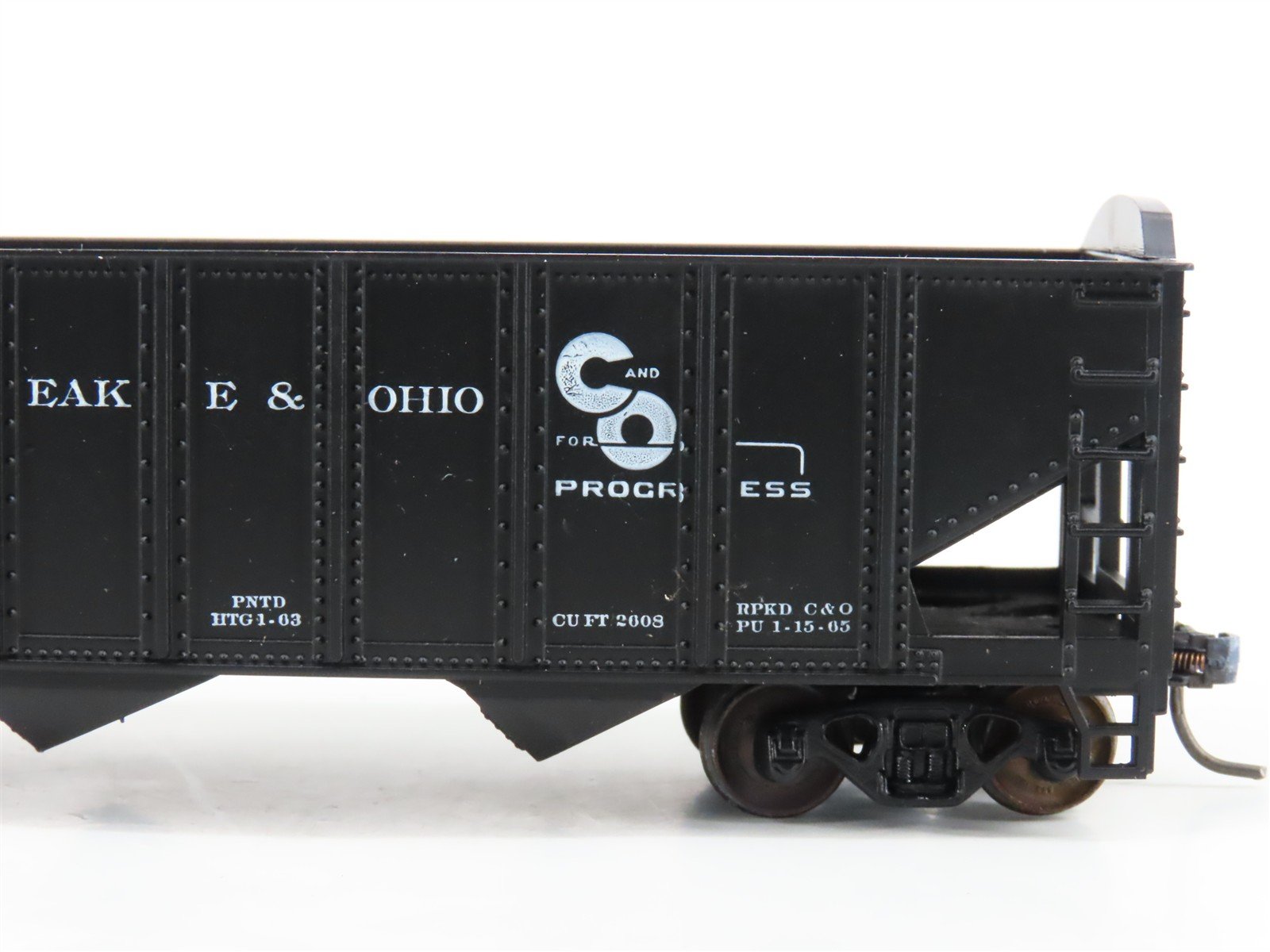 LOT of 2 HO Scale Roundhouse 1499 C&O 
