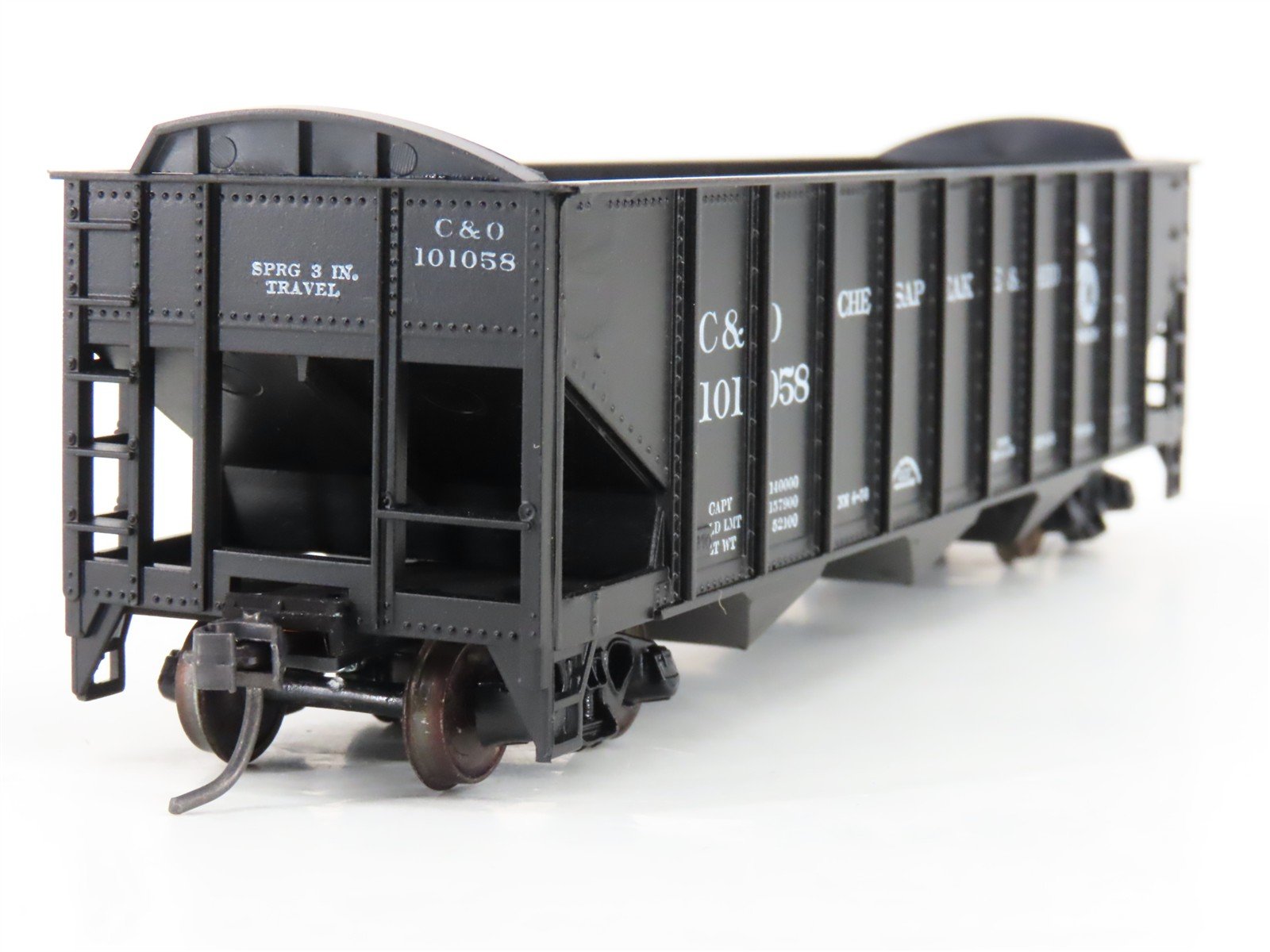LOT of 2 HO Scale Roundhouse 1499 C&O 