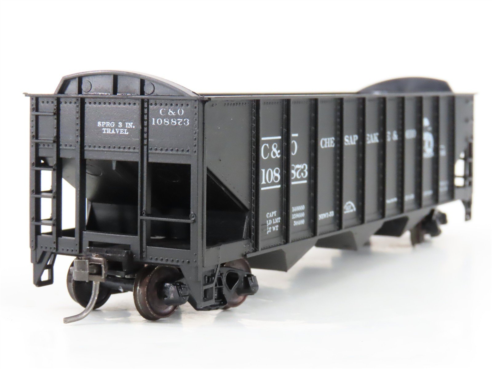 LOT of 2 HO Scale Roundhouse 1499 C&O 