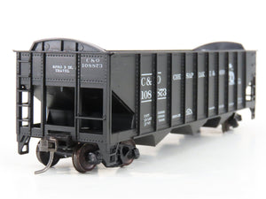 LOT of 2 HO Scale Roundhouse 1499 C&O 
