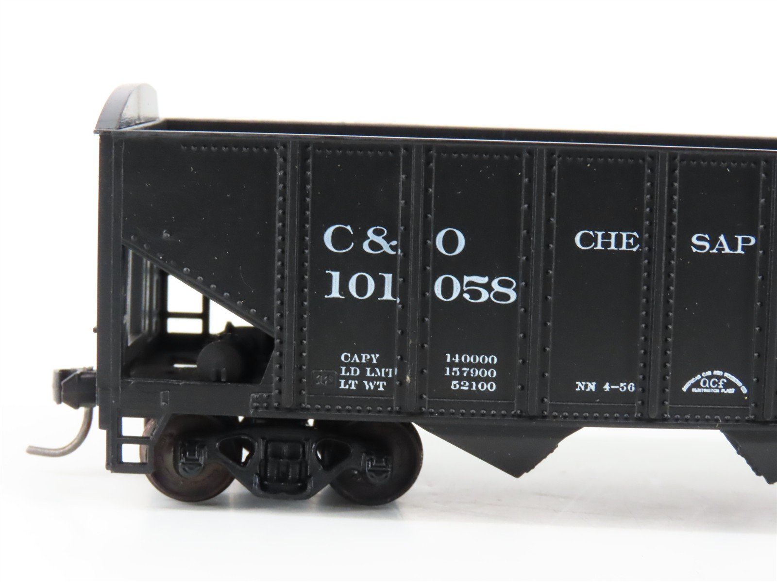 LOT of 2 HO Scale Roundhouse 1499 C&O 