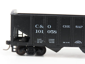 LOT of 2 HO Scale Roundhouse 1499 C&O 