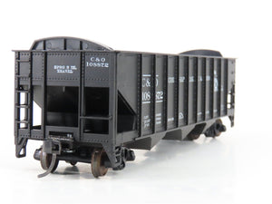 LOT of 2 HO Scale Roundhouse 1499 C&O 