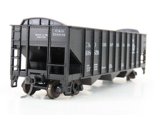 LOT of 2 HO Scale Roundhouse 1499 C&O 