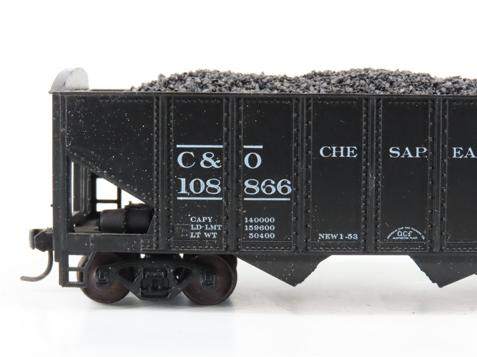 LOT of 2 HO Scale Roundhouse 1499 C&O Progress 3-Bay Hopper w/ Load - Upgraded