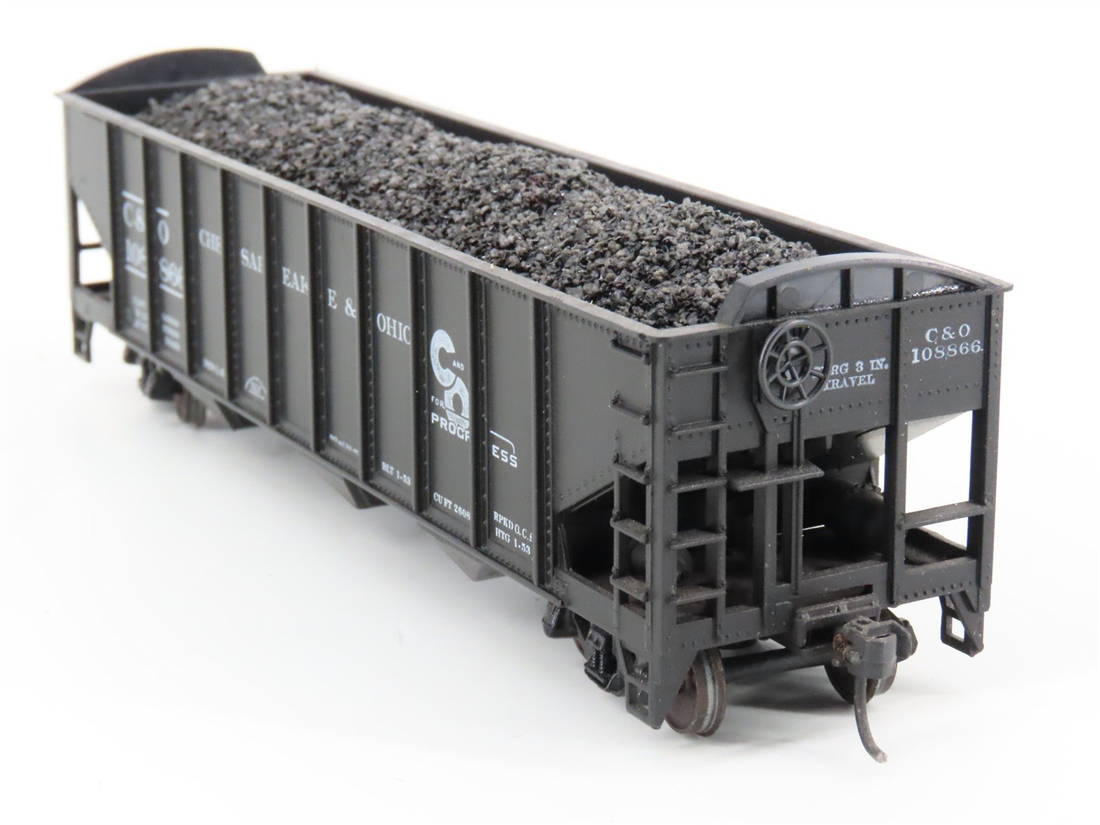 LOT of 2 HO Scale Roundhouse 1499 C&O Progress 3-Bay Hopper w/ Load - Upgraded