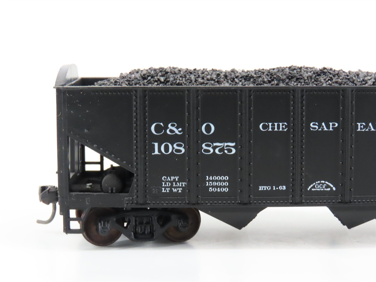 LOT of 2 HO Scale Roundhouse 1499 C&O Progress 3-Bay Hopper w/ Load - Upgraded