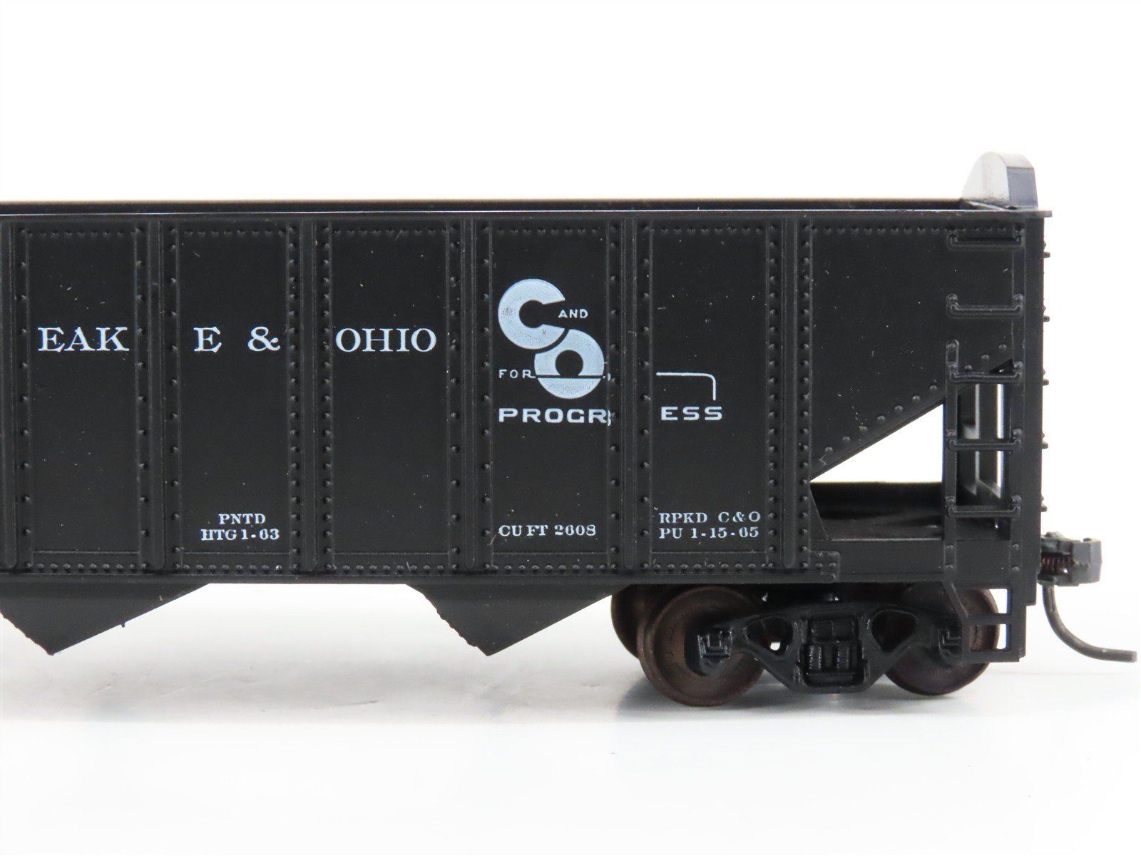 LOT of 2 HO Scale Roundhouse 1499 C&O 
