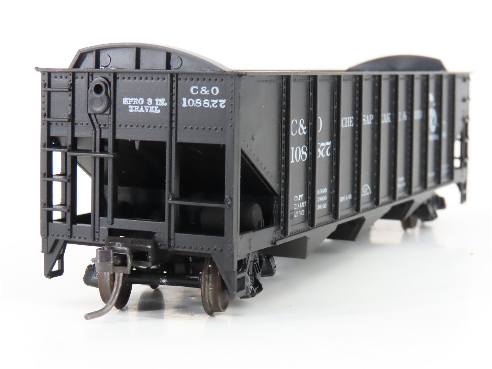 LOT of 2 HO Scale Roundhouse 1499 C&O 