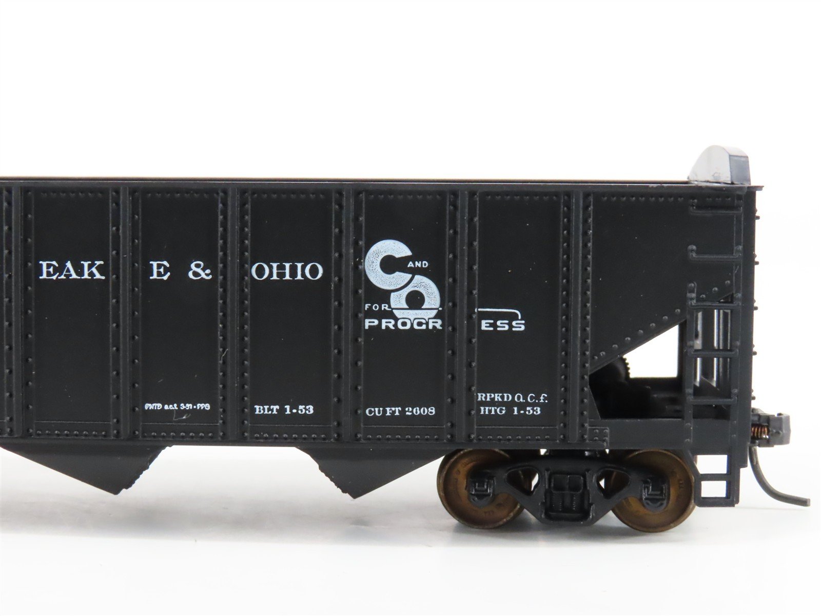 LOT of 2 HO Scale Roundhouse 1499 C&O Progress 3-Bay Open Hopper - Upgraded