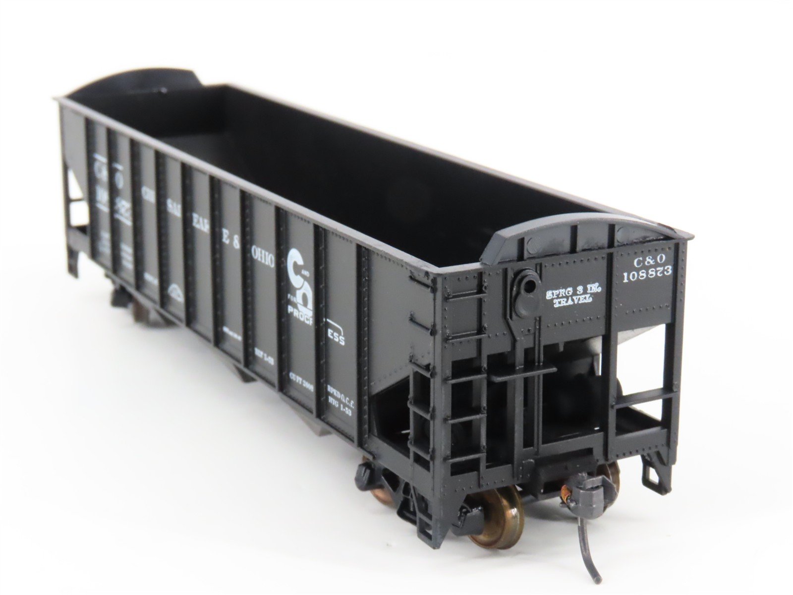 LOT of 2 HO Scale Roundhouse 1499 C&O Progress 3-Bay Open Hopper - Upgraded