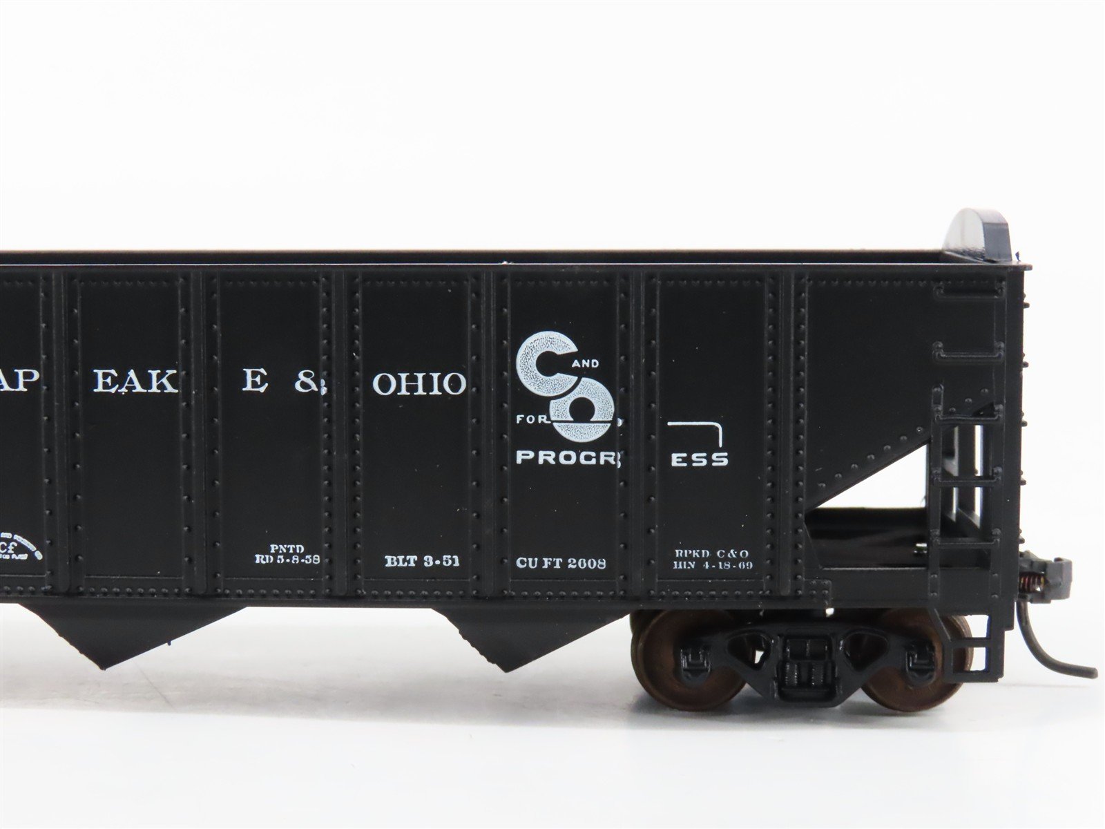 LOT of 2 HO Scale Roundhouse 1499 C&O Progress 3-Bay Open Hopper - Upgraded