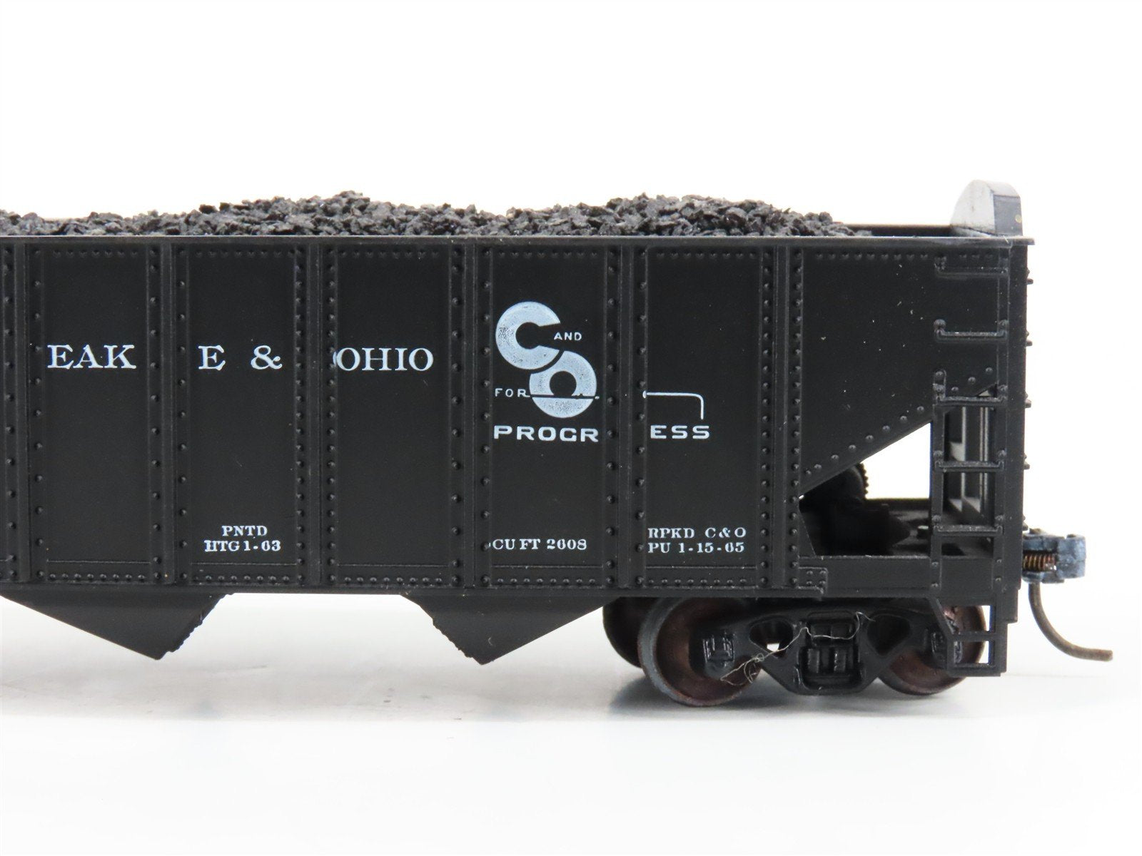 LOT of 2 HO Roundhouse 1499 C&O Progress 3-Bay Hopper w/ Coal Load - Upgraded