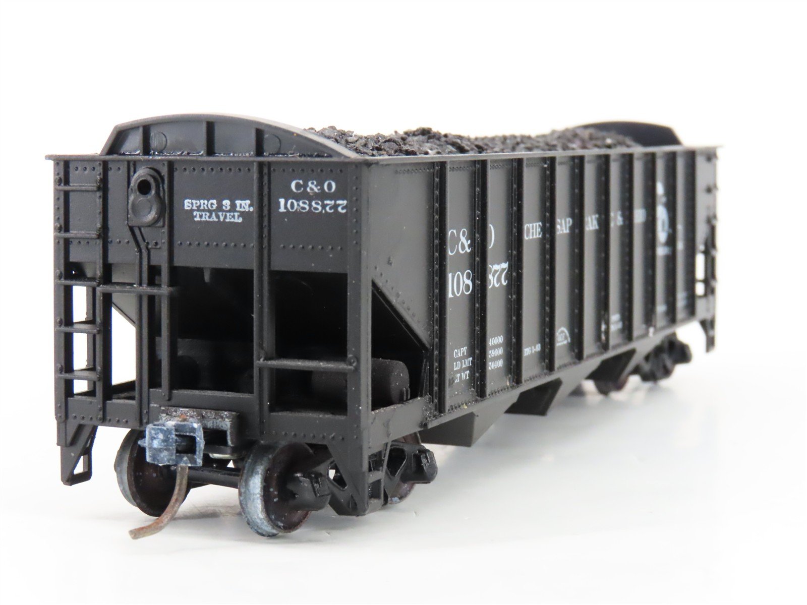 LOT of 2 HO Roundhouse 1499 C&O Progress 3-Bay Hopper w/ Coal Load - Upgraded