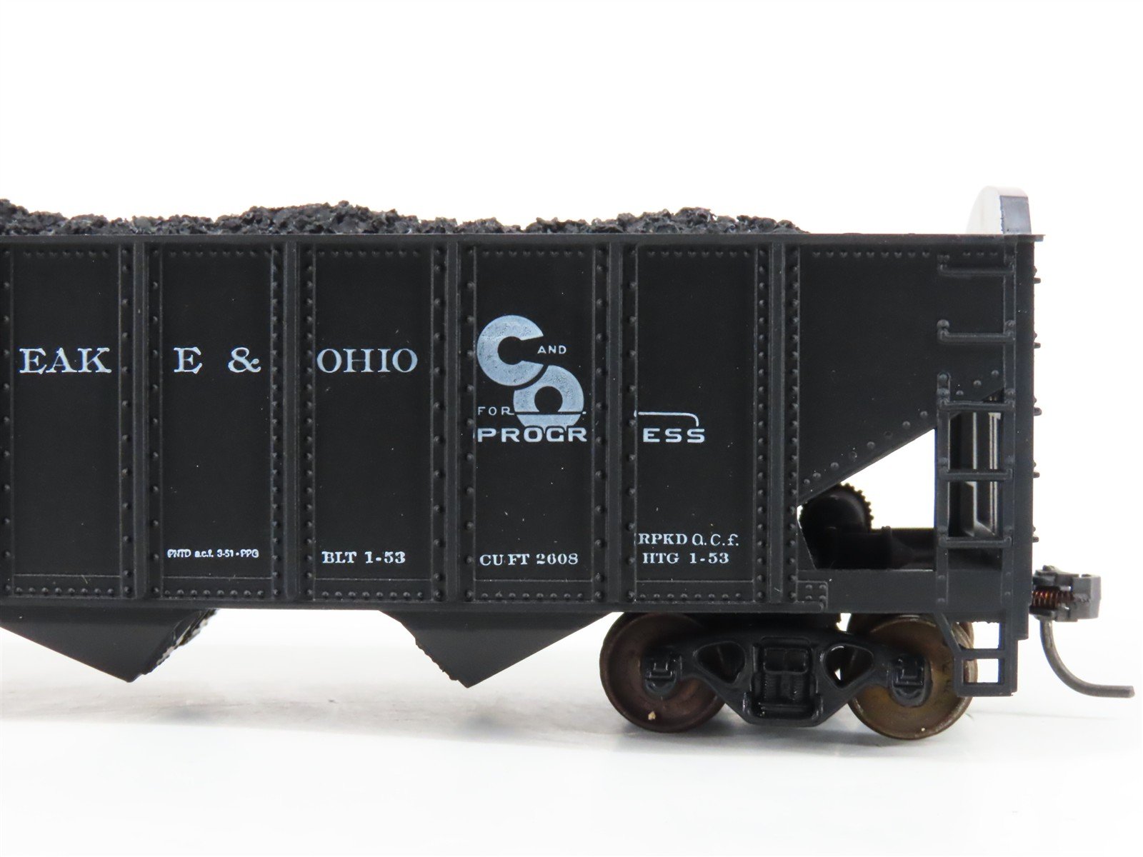 LOT of 2 HO Roundhouse 1499 C&O Progress 3-Bay Hopper w/ Coal Load - Upgraded