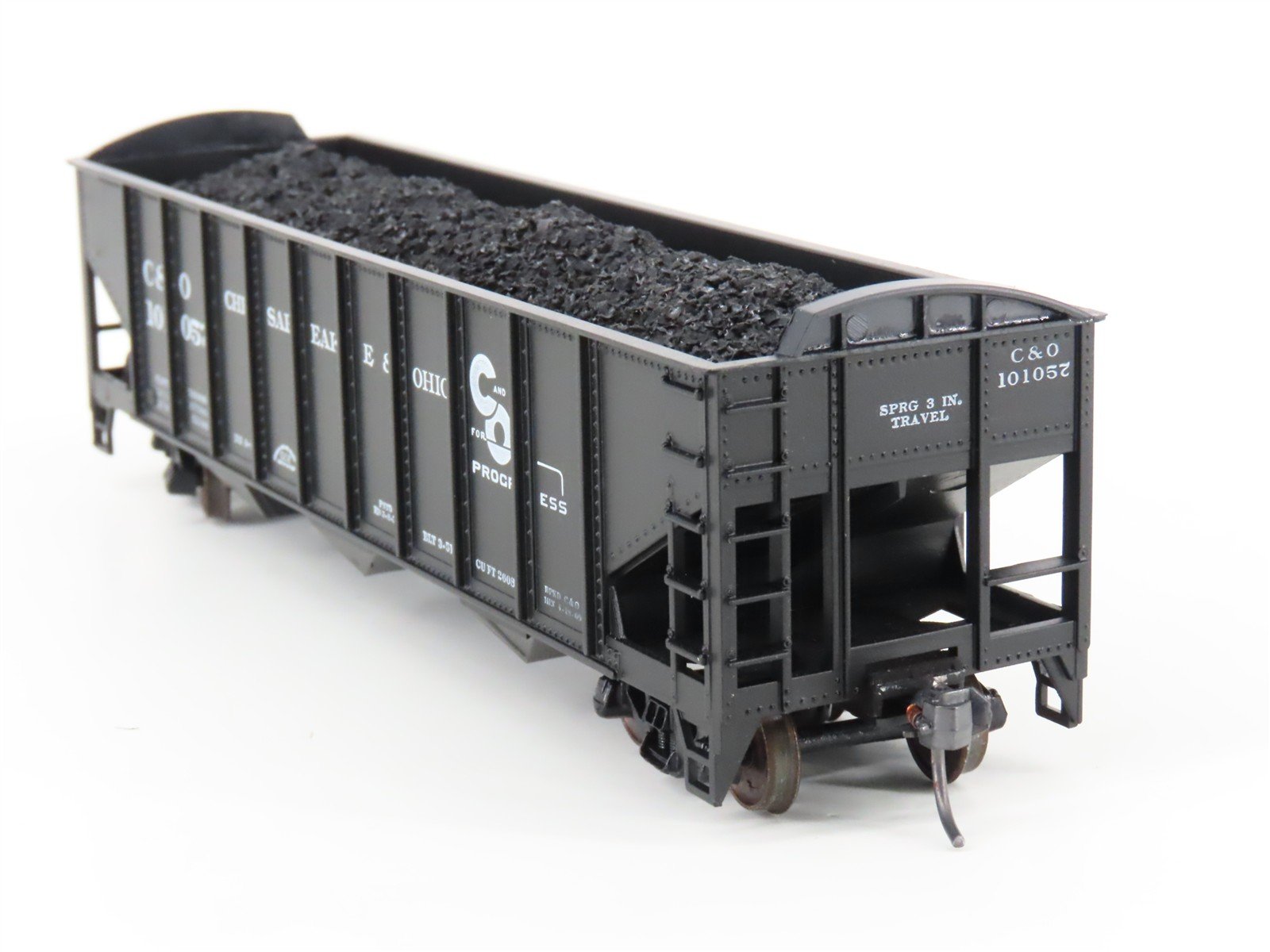 LOT of 2 HO Roundhouse 1499 C&O Progress 3-Bay Hopper w/ Coal Load - Upgraded