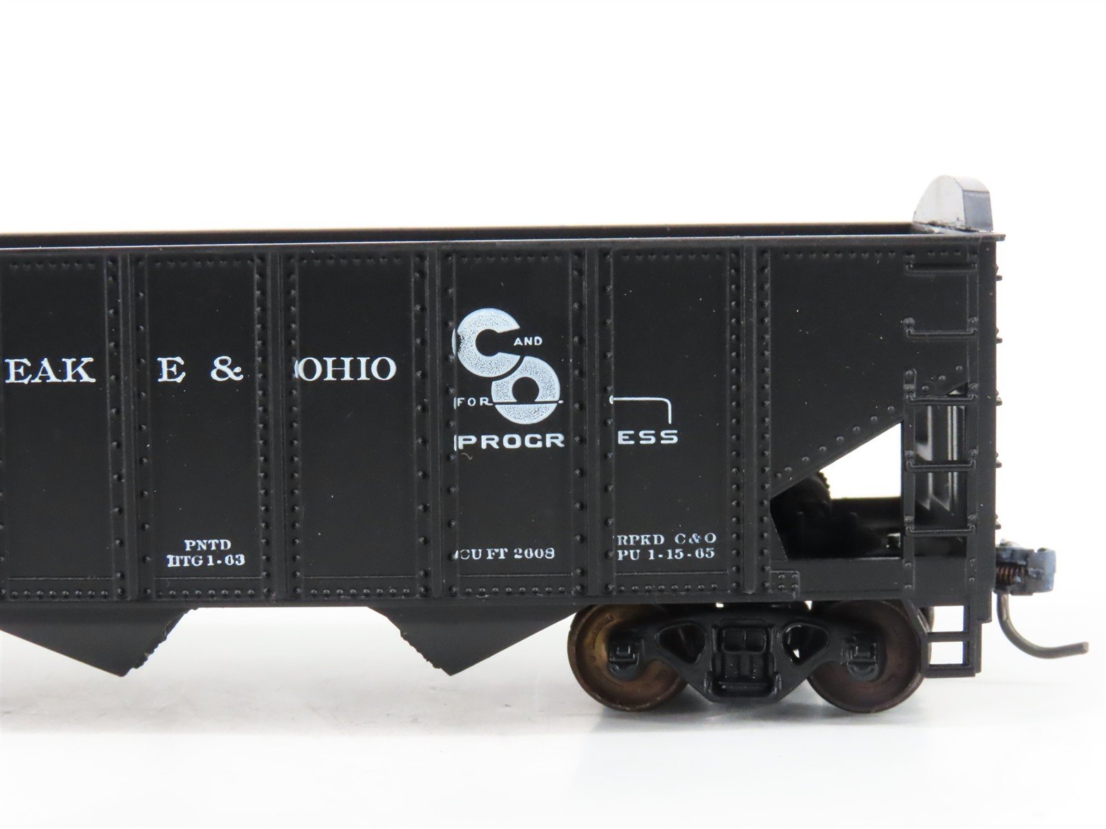 LOT of 2 HO Scale Roundhouse 1499 C&O Progress 3-Bay Open Hopper - Upgraded