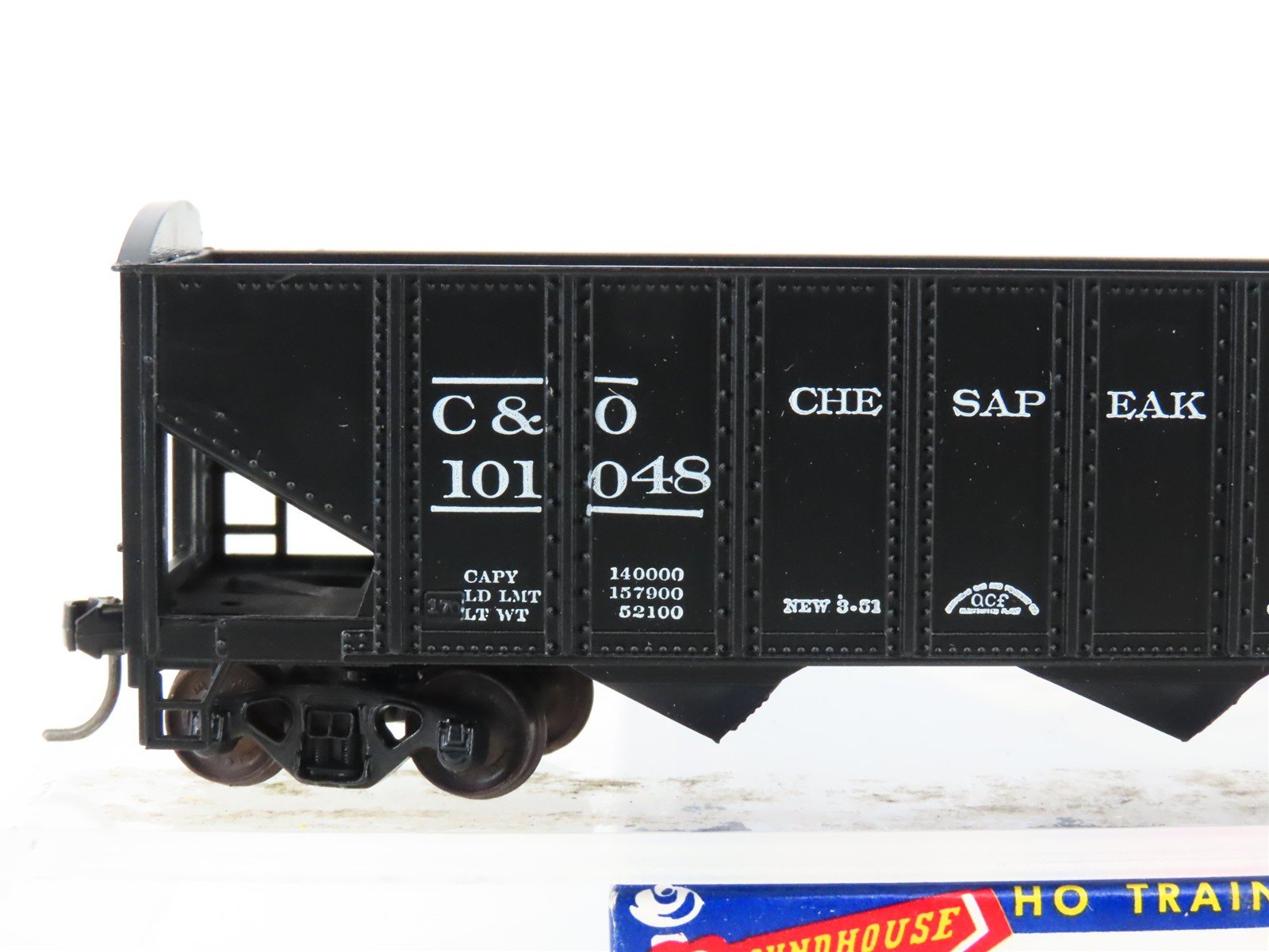 HO Scale Roundhouse 1499 C&O Progress 3-Bay Open Hopper #101048 - Upgraded