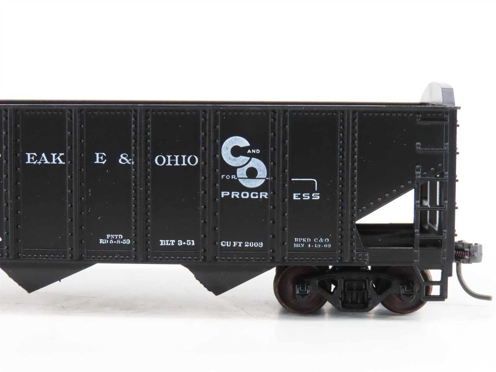 LOT of 2 HO Scale Roundhouse 1499 C&O Progress 3-Bay Open Hopper - Upgraded