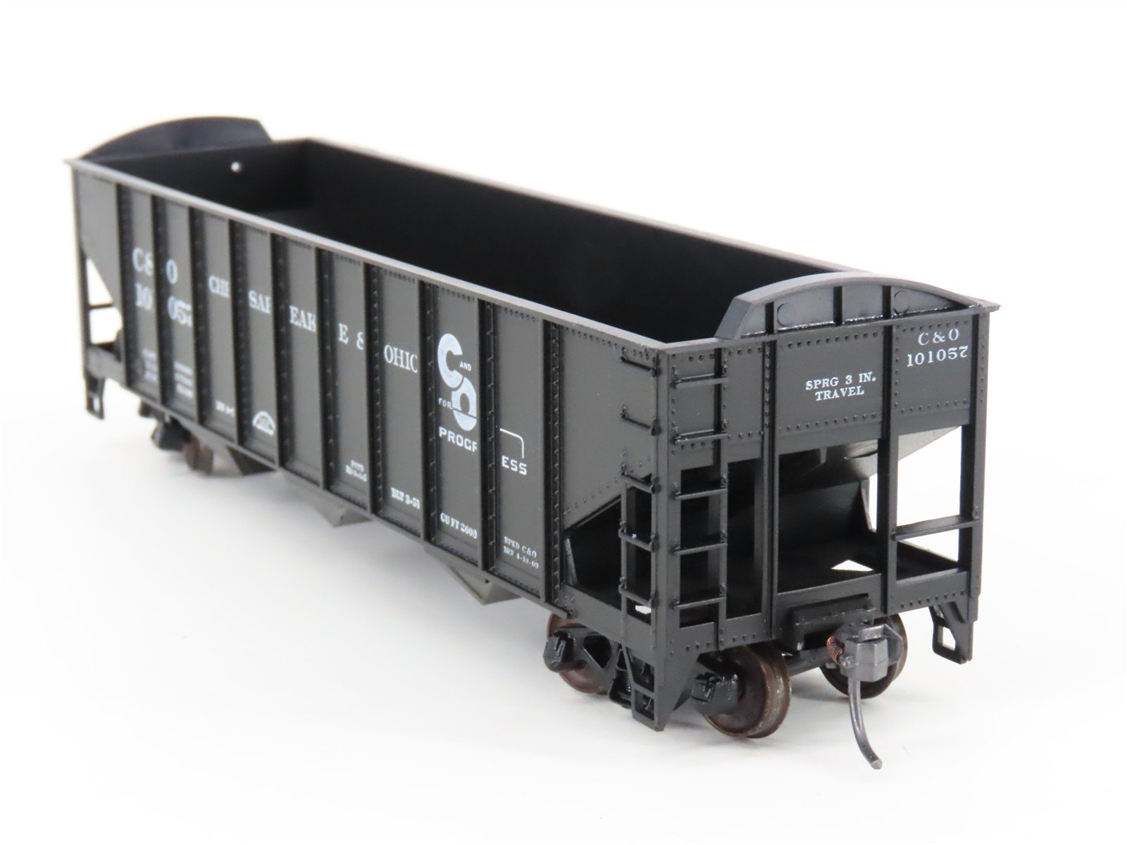 LOT of 2 HO Scale Roundhouse 1499 C&O Progress 3-Bay Open Hopper - Upgraded