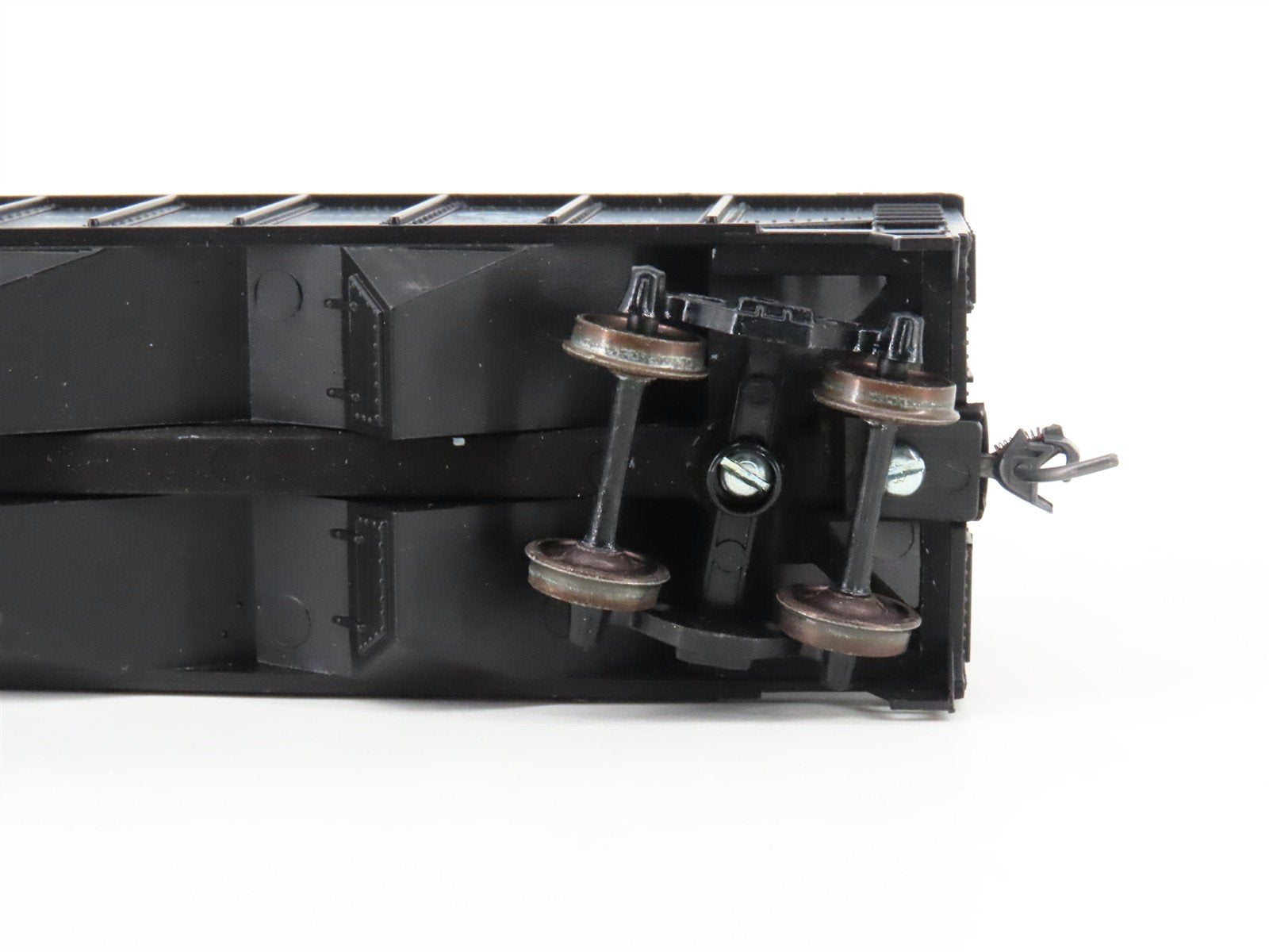 LOT of 2 HO Scale Roundhouse 1499 C&O Progress 3-Bay Open Hopper - Upgraded