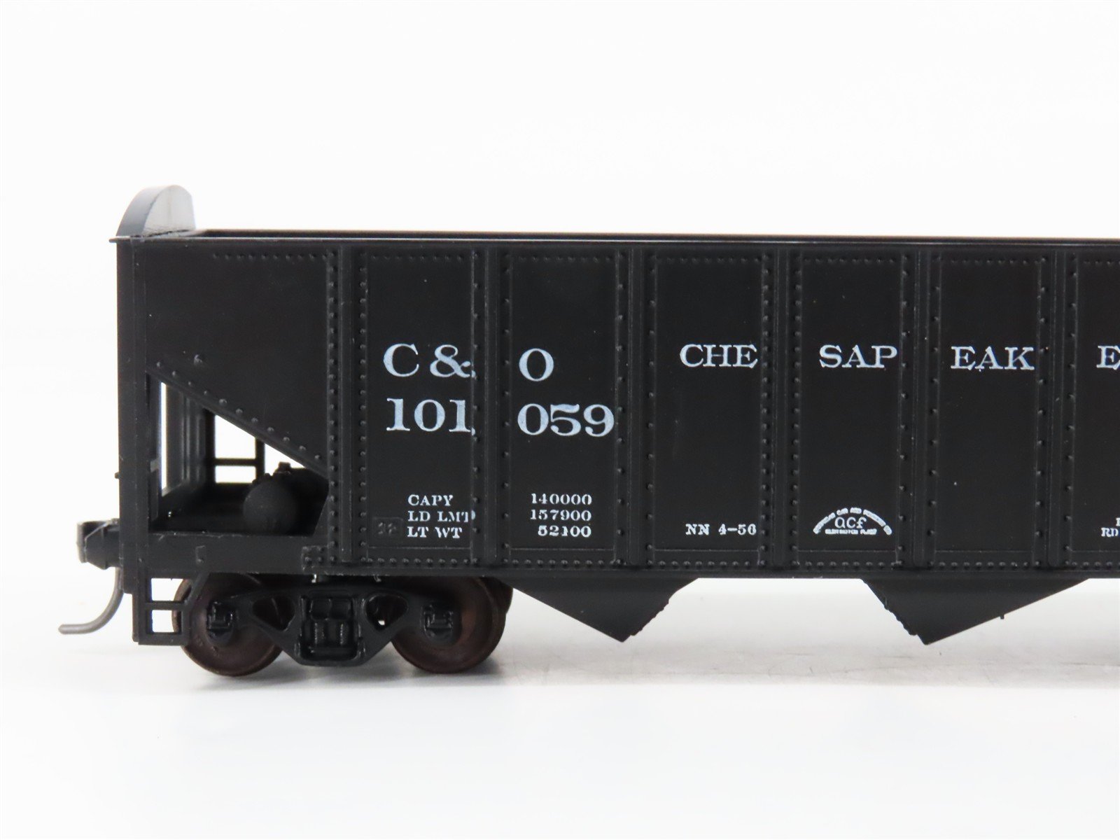 LOT of 2 HO Scale Roundhouse 1499 C&O Progress 3-Bay Open Hopper - Upgraded