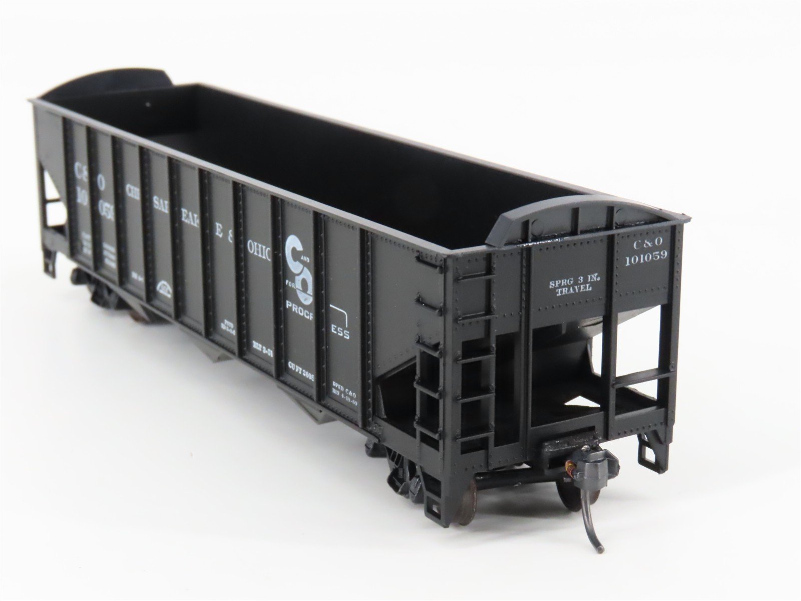 LOT of 2 HO Scale Roundhouse 1499 C&O Progress 3-Bay Open Hopper - Upgraded