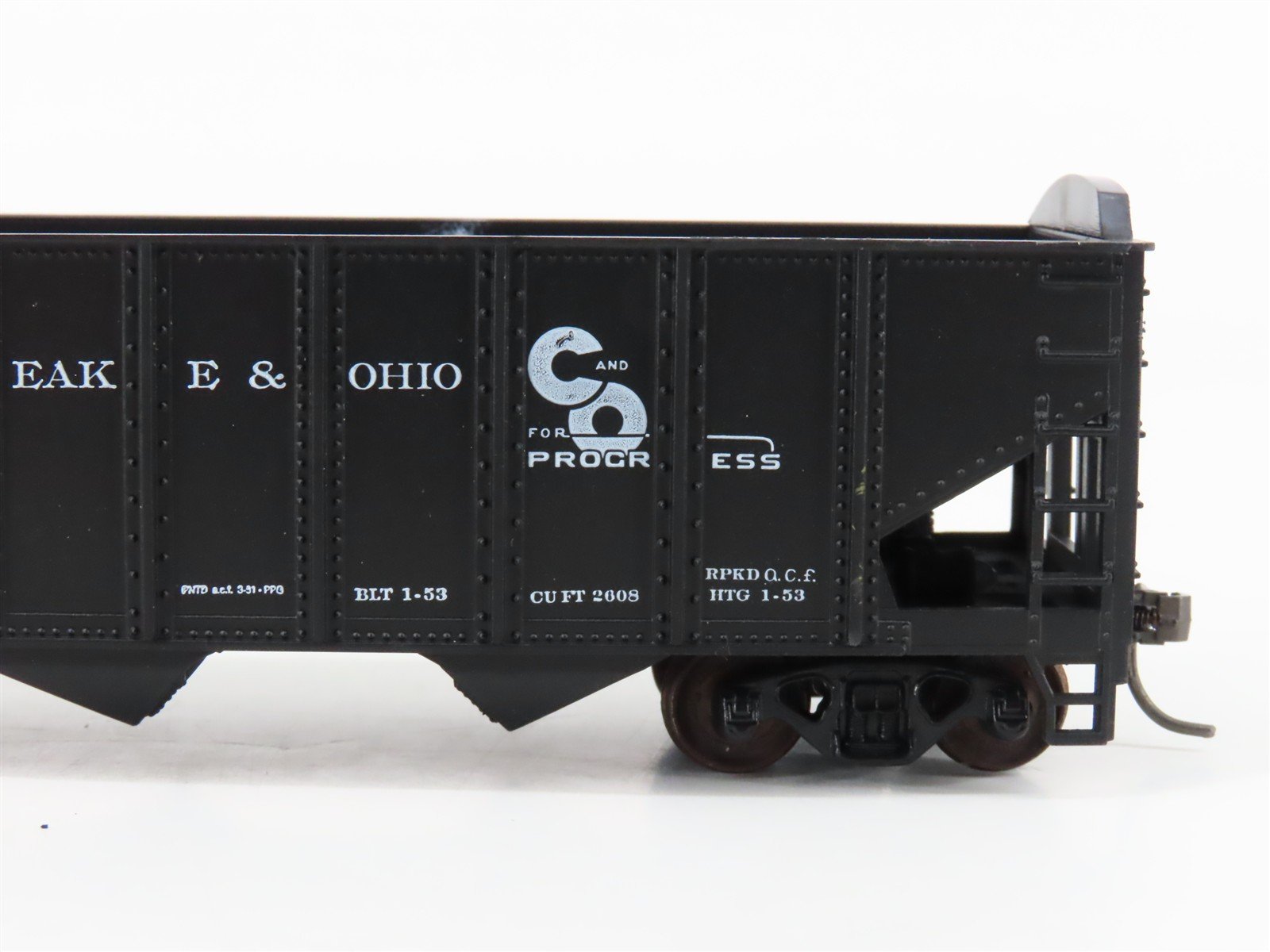 LOT of 2 HO Scale Roundhouse 1499 C&O Progress 3-Bay Open Hopper - Upgraded