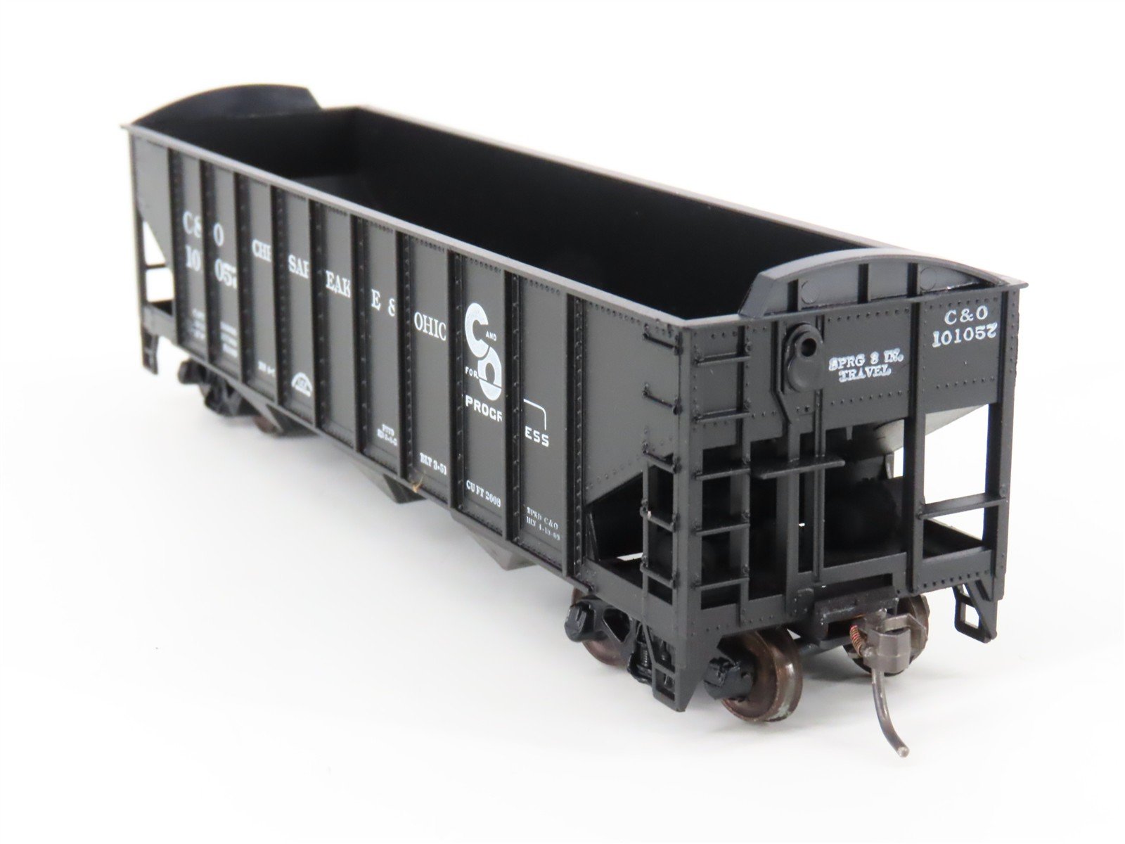 LOT of 2 HO Scale Roundhouse 1499 C&O Progress 3-Bay Open Hopper - Upgraded