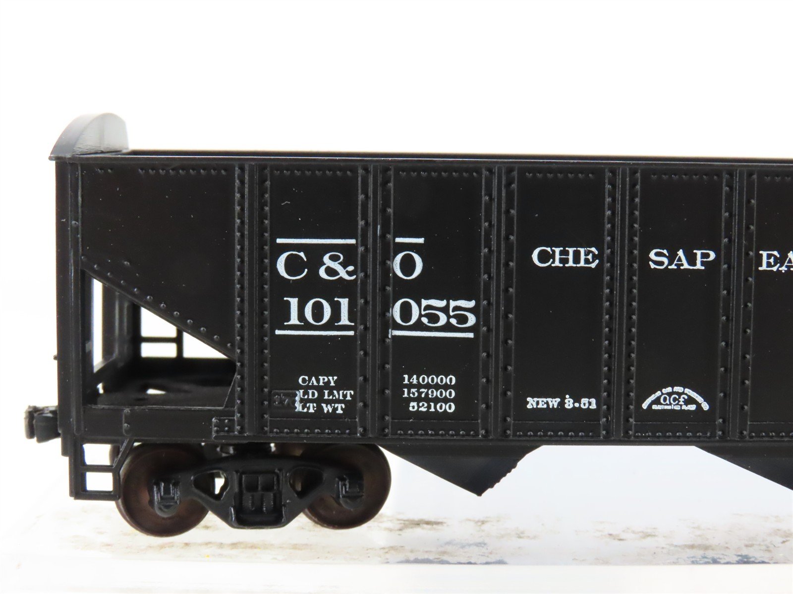 HO Scale Roundhouse 1499 C&O Progress 3-Bay Open Hopper #101055 - Upgraded