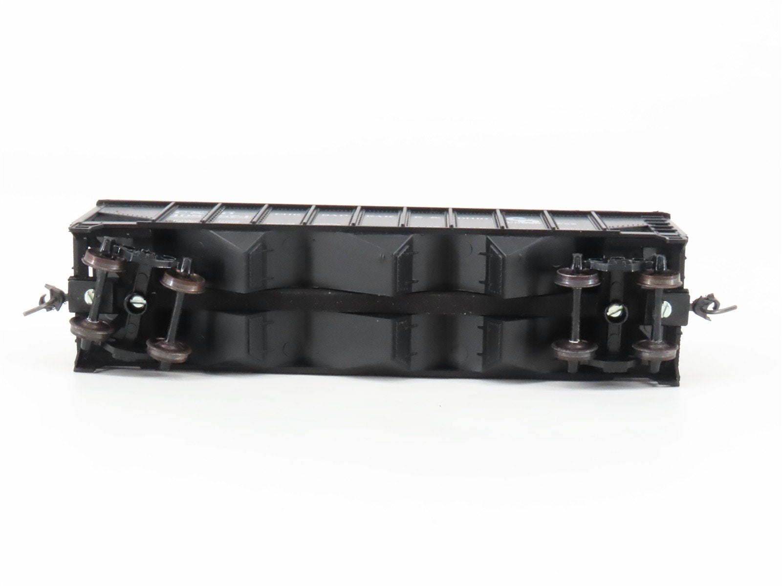 HO Scale Roundhouse 1499 C&O Progress 3-Bay Open Hopper #108874 - Upgraded