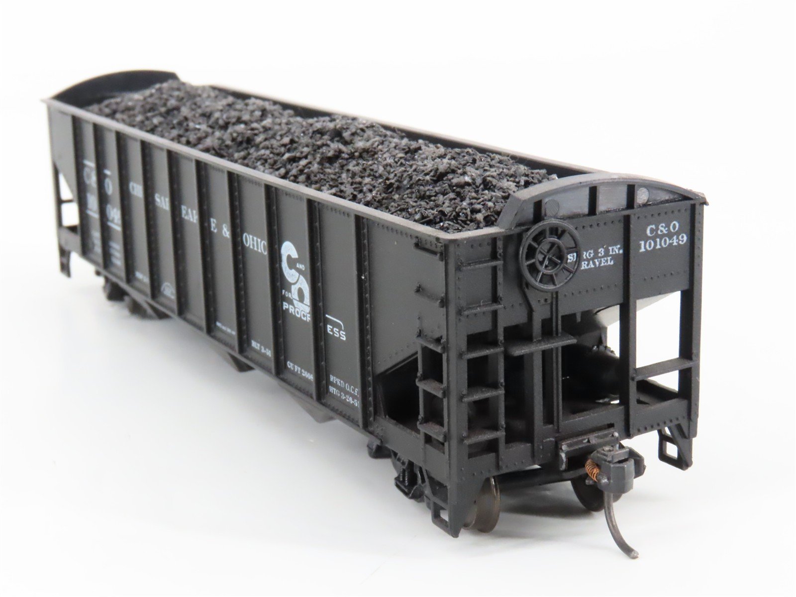 LOT of 2 HO Roundhouse 1499 C&O Progress 3-Bay Hopper w/ Coal Load - Upgraded