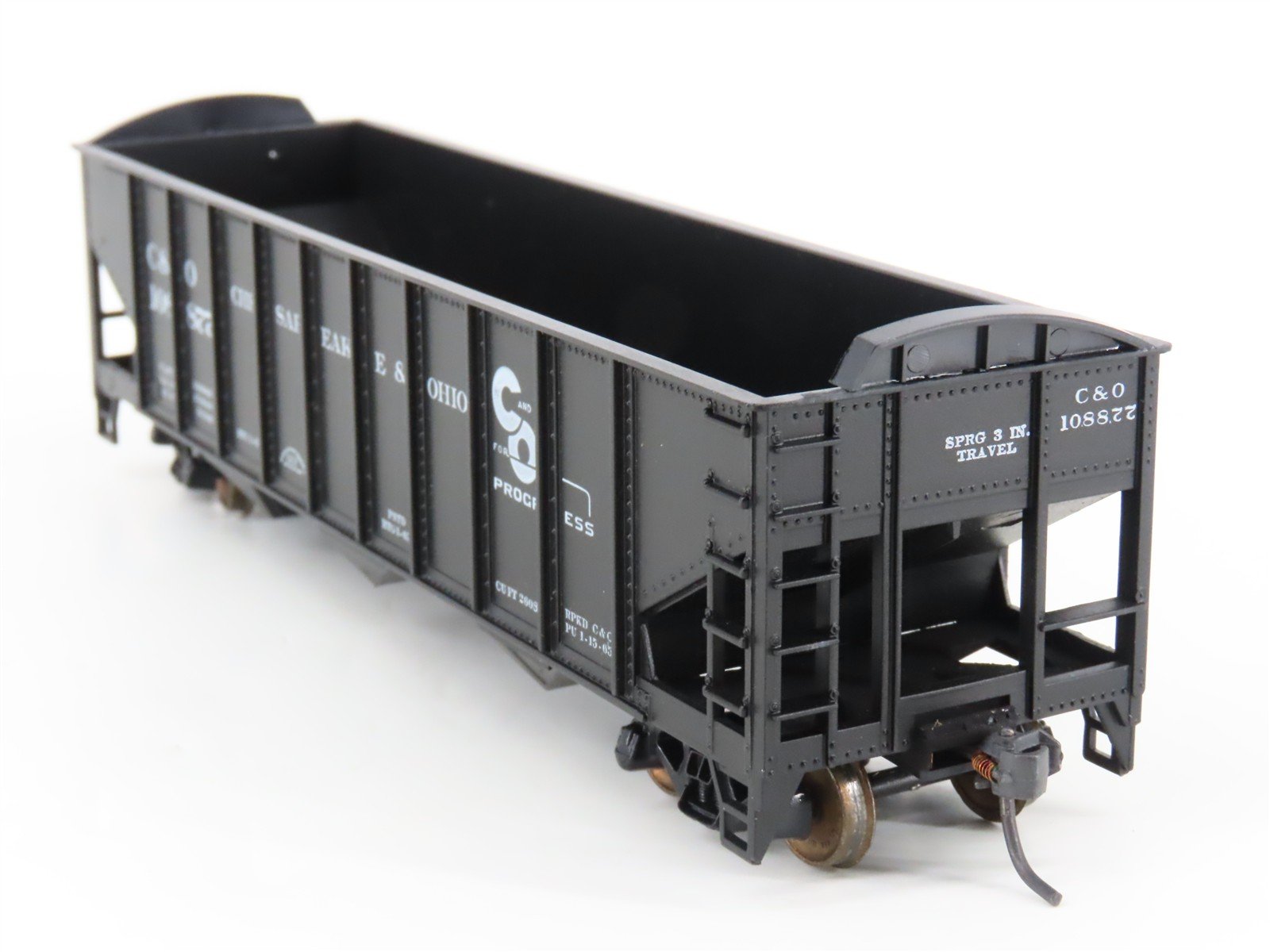 LOT of 2 HO Scale Roundhouse 1499 C&O Progress 3-Bay Open Hopper - Upgraded