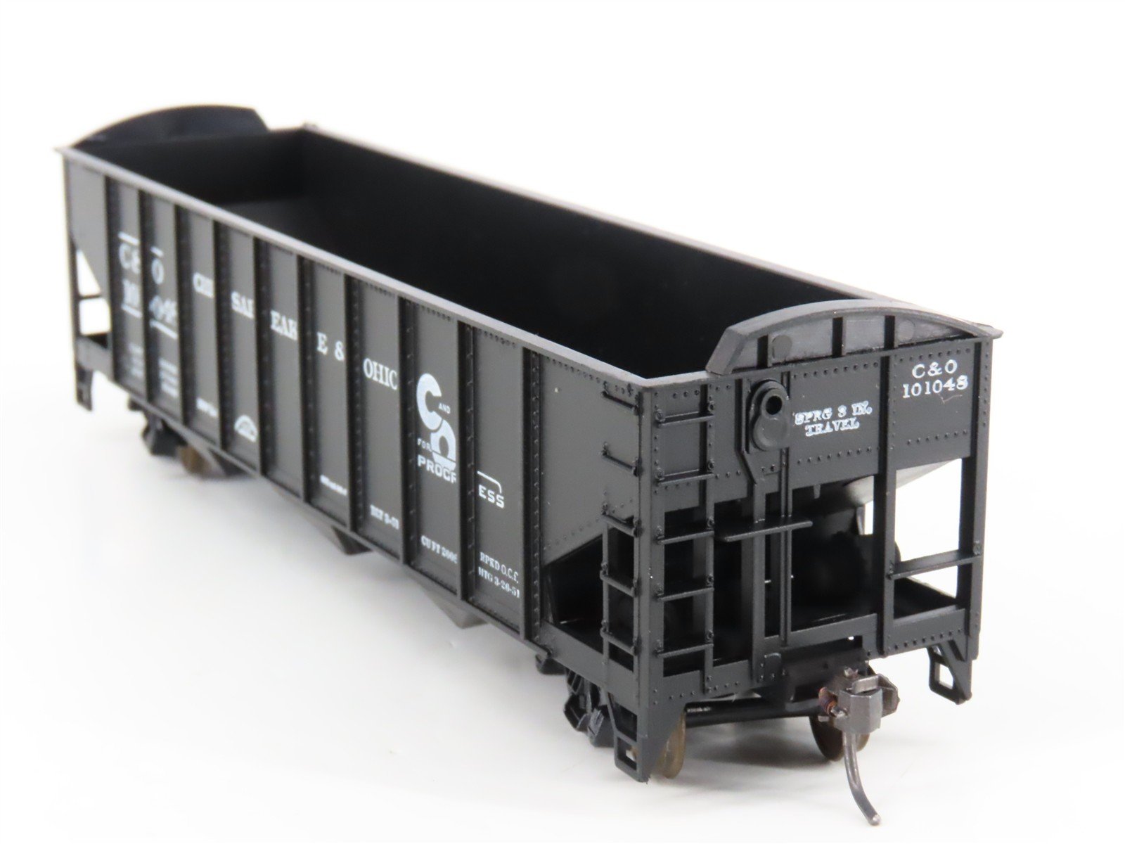 LOT of 2 HO Scale Roundhouse 1499 C&O Progress 3-Bay Open Hopper - Upgraded