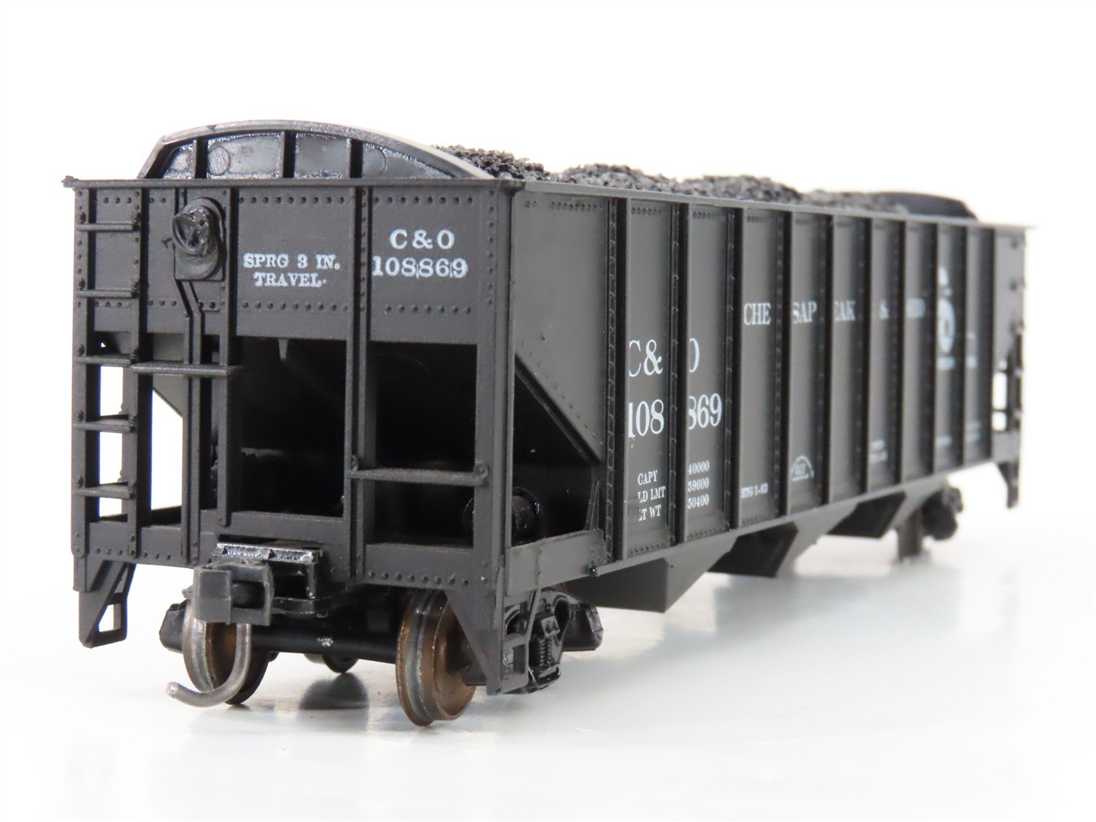 LOT of 2 HO Roundhouse 1499 C&O Progress 3-Bay Hopper w/ Coal Load - Upgraded