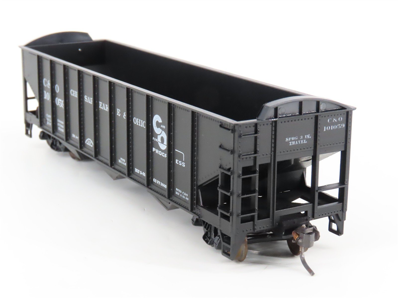 LOT of 2 HO Scale Roundhouse 1499 C&O Progress 3-Bay Open Hopper - Upgraded