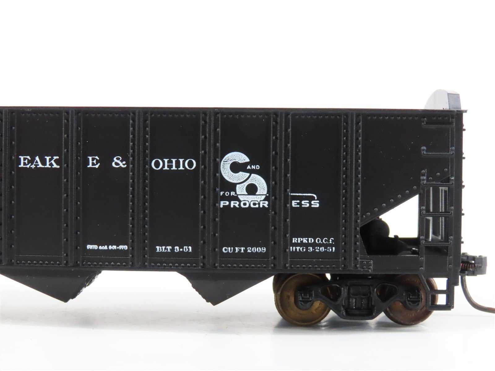 LOT of 2 HO Scale Roundhouse 1499 C&O Progress 3-Bay Open Hopper - Upgraded