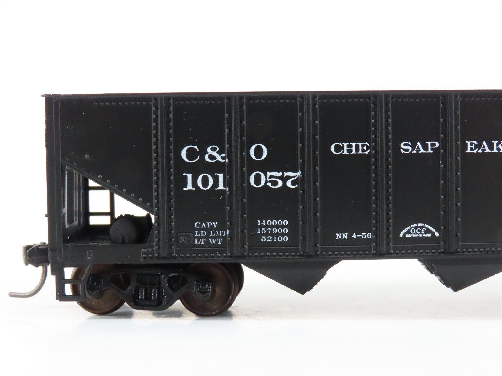 LOT of 2 HO Scale Roundhouse 1499 C&O Progress 3-Bay Open Hopper - Upgraded
