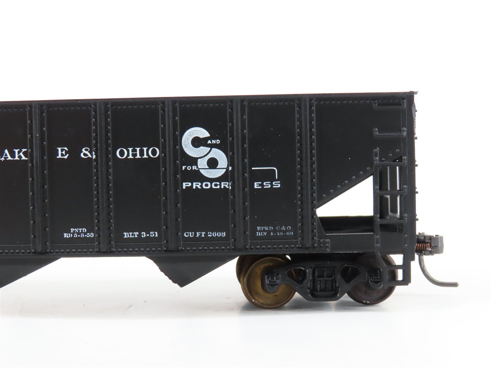 LOT of 2 HO Scale Roundhouse 1499 C&O Progress 3-Bay Open Hopper - Upgraded