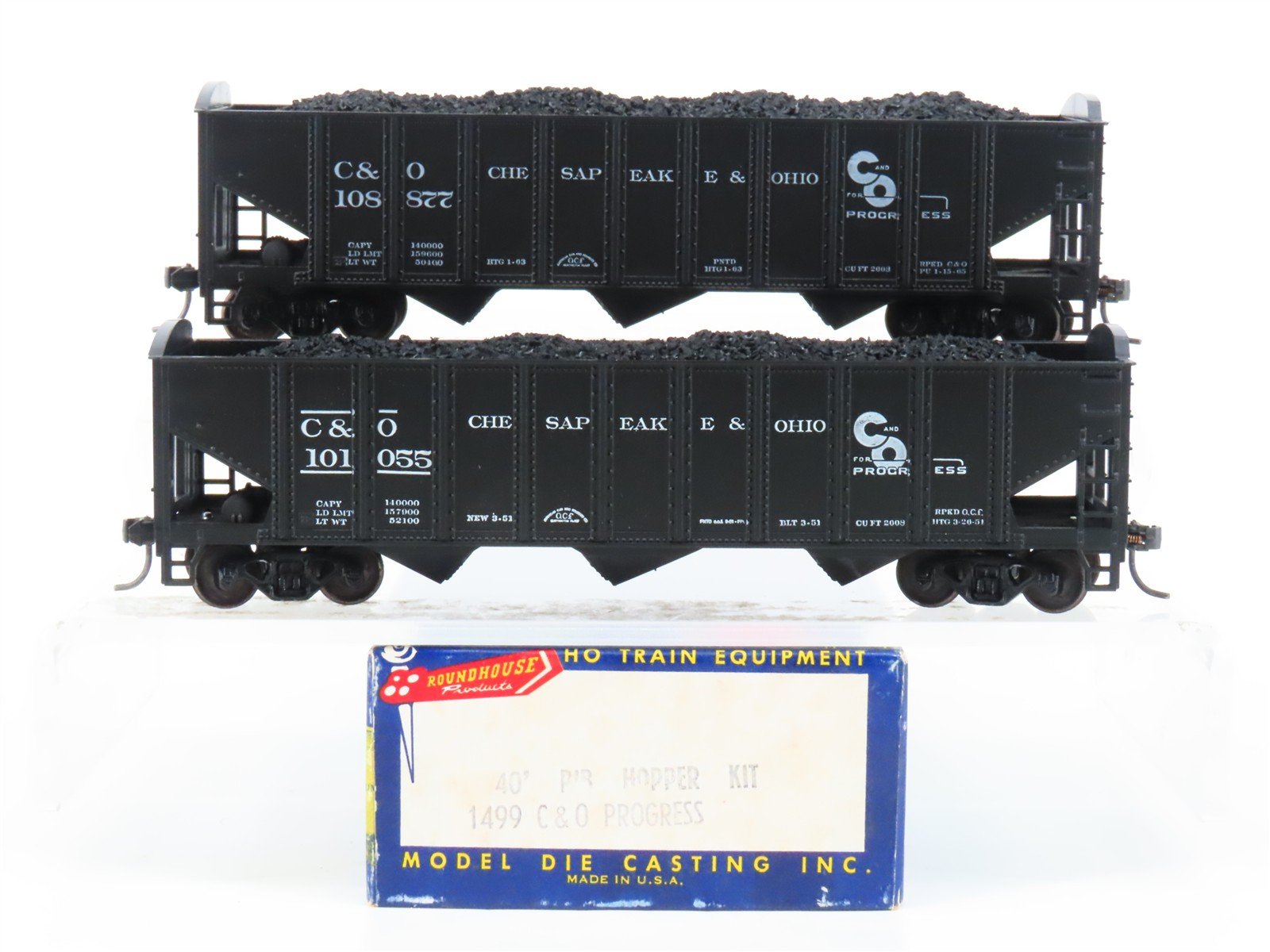 LOT of 2 HO Roundhouse 1499 C&O Progress 3-Bay Hopper w/ Coal Load - Upgraded