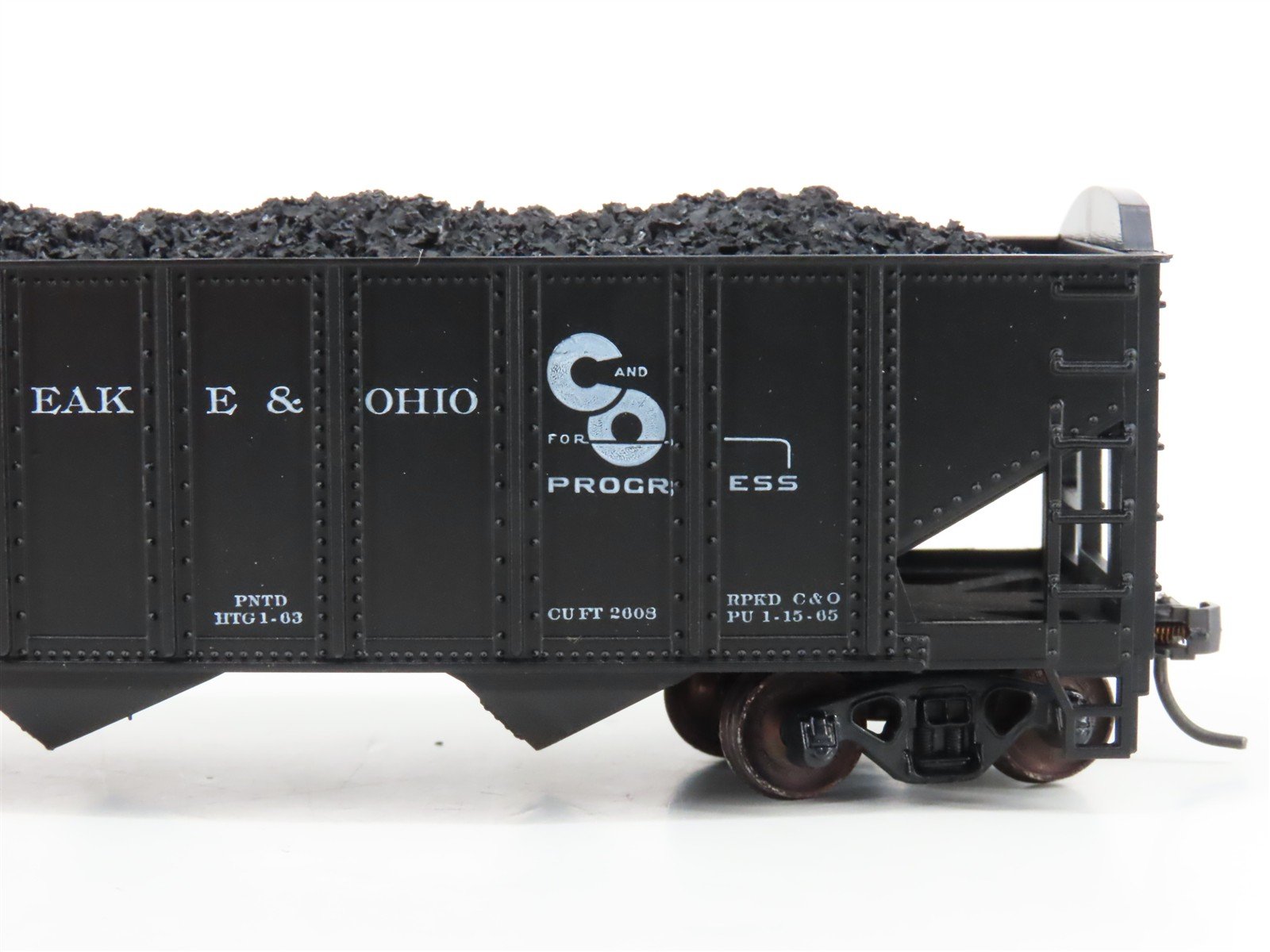 LOT of 2 HO Roundhouse 1499 C&O Progress 3-Bay Hopper w/ Coal Load - Upgraded